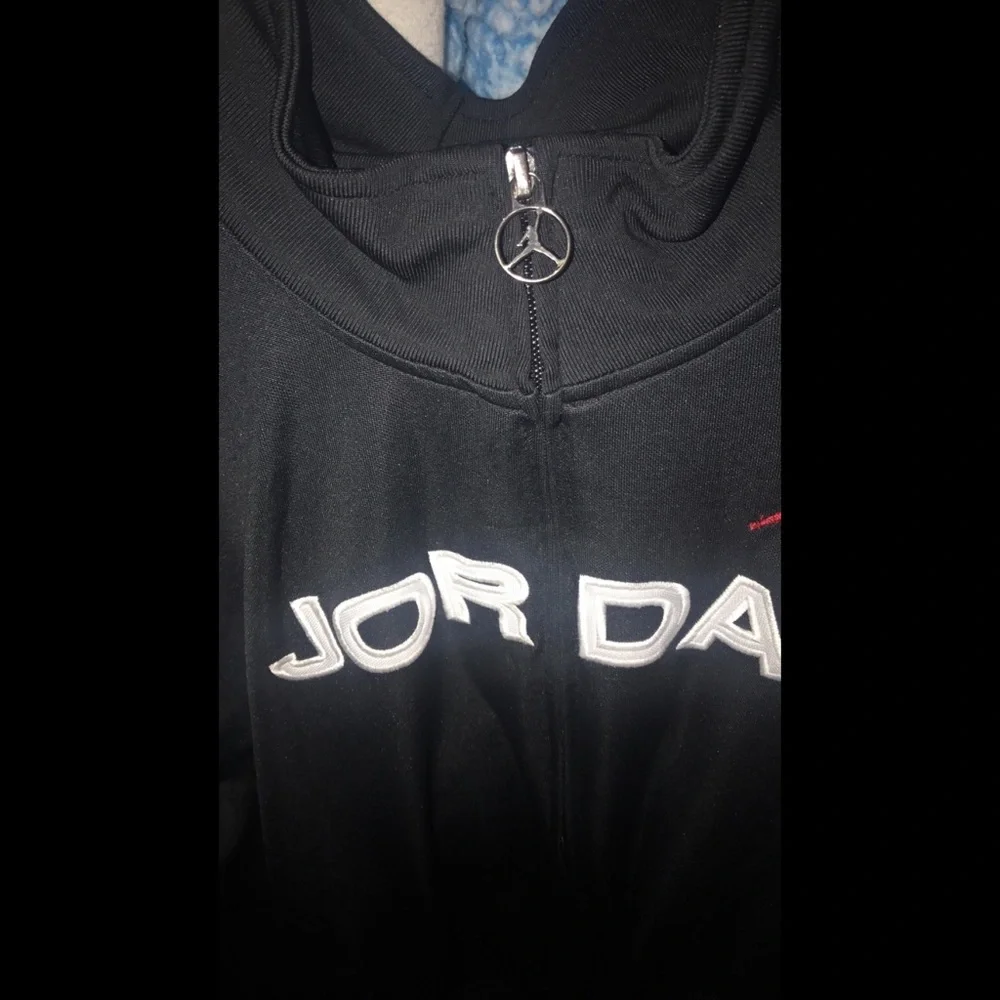 Jacket - Picture 2 of 3